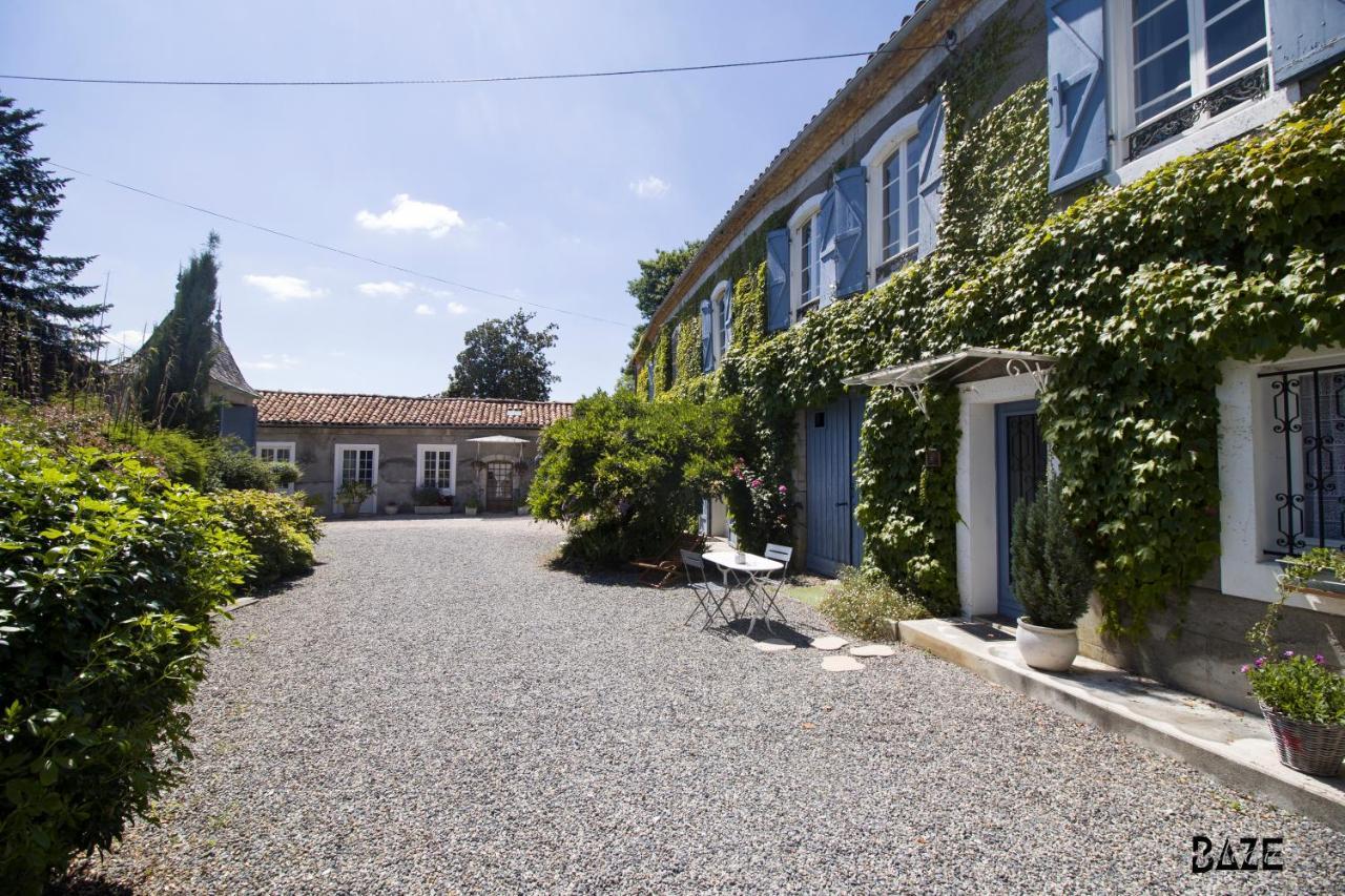 Centre De Bien-Etre Et Ses Chambres D'Hote Villeneuve-de-Rivière Екстериор снимка