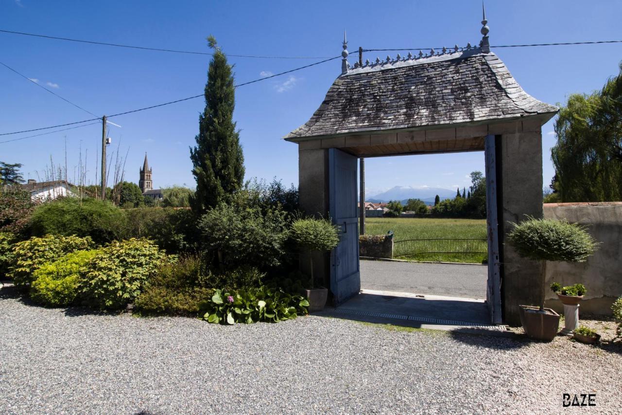 Centre De Bien-Etre Et Ses Chambres D'Hote Villeneuve-de-Rivière Екстериор снимка